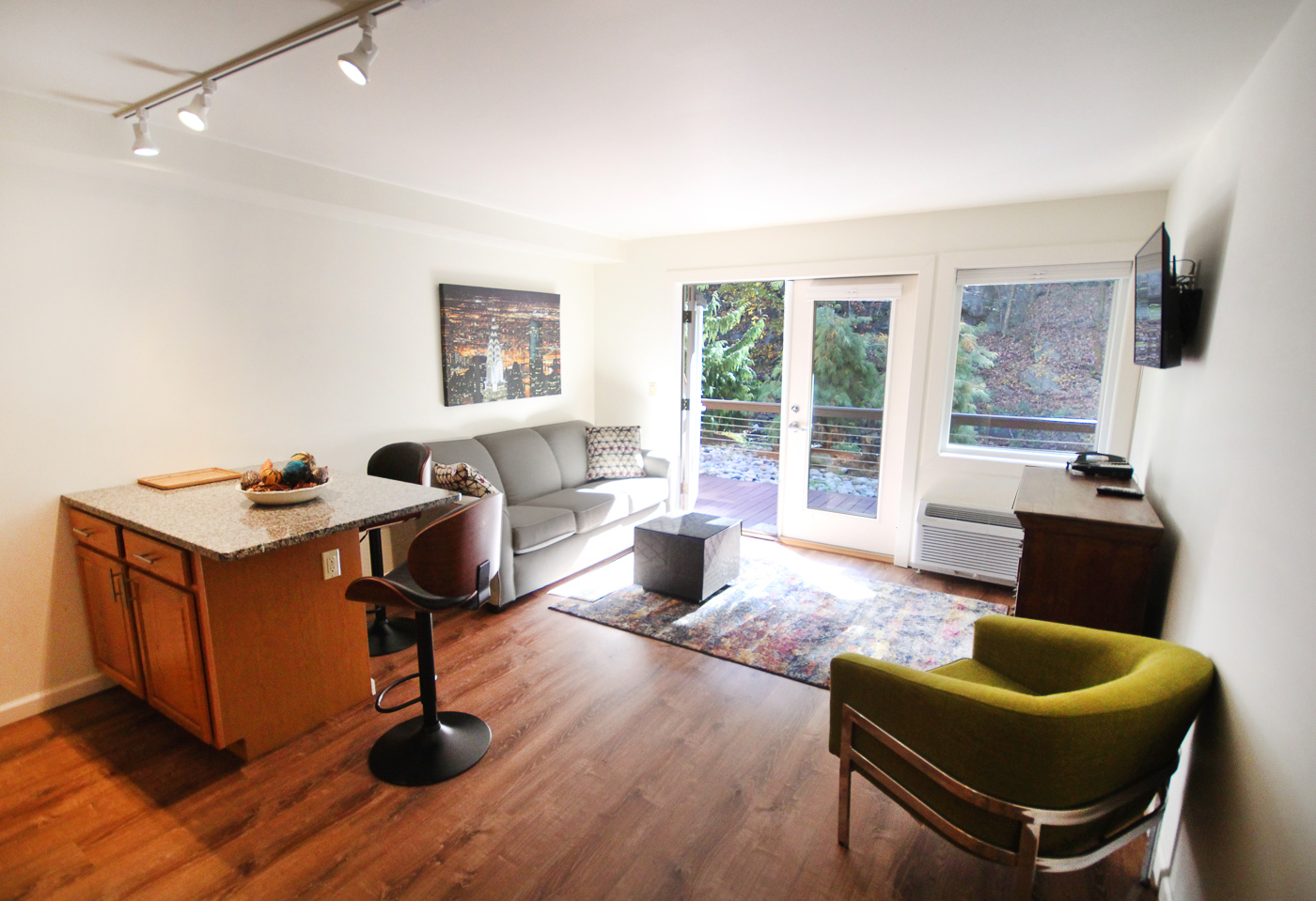 Executive-Suites3